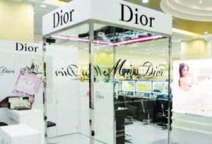 Dior scentys japon parfums fragrances cabine scent-tech